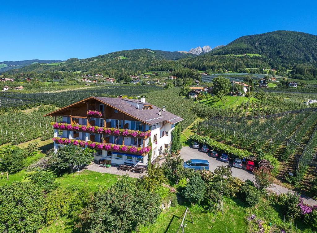 Pension Laurin Schenna Exterior photo
